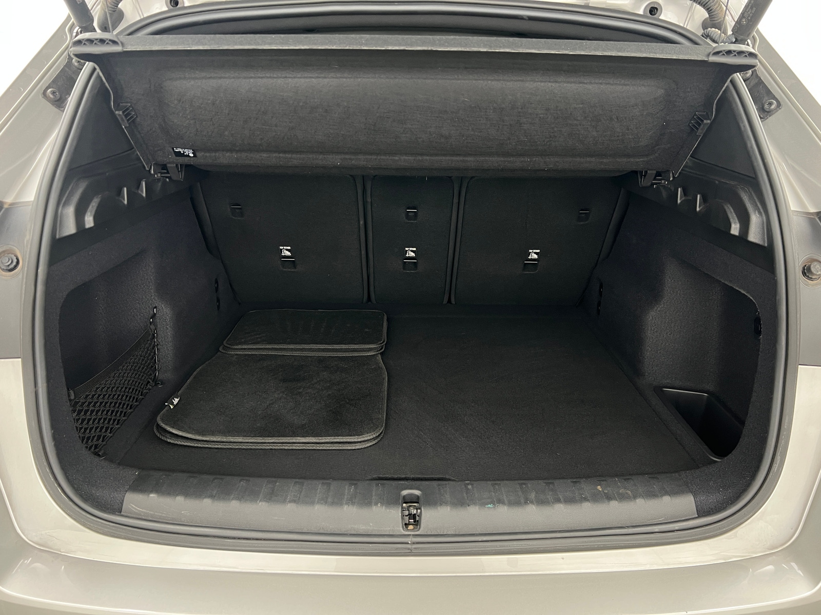 Thumbnail: 2023 BMW X1 - 6