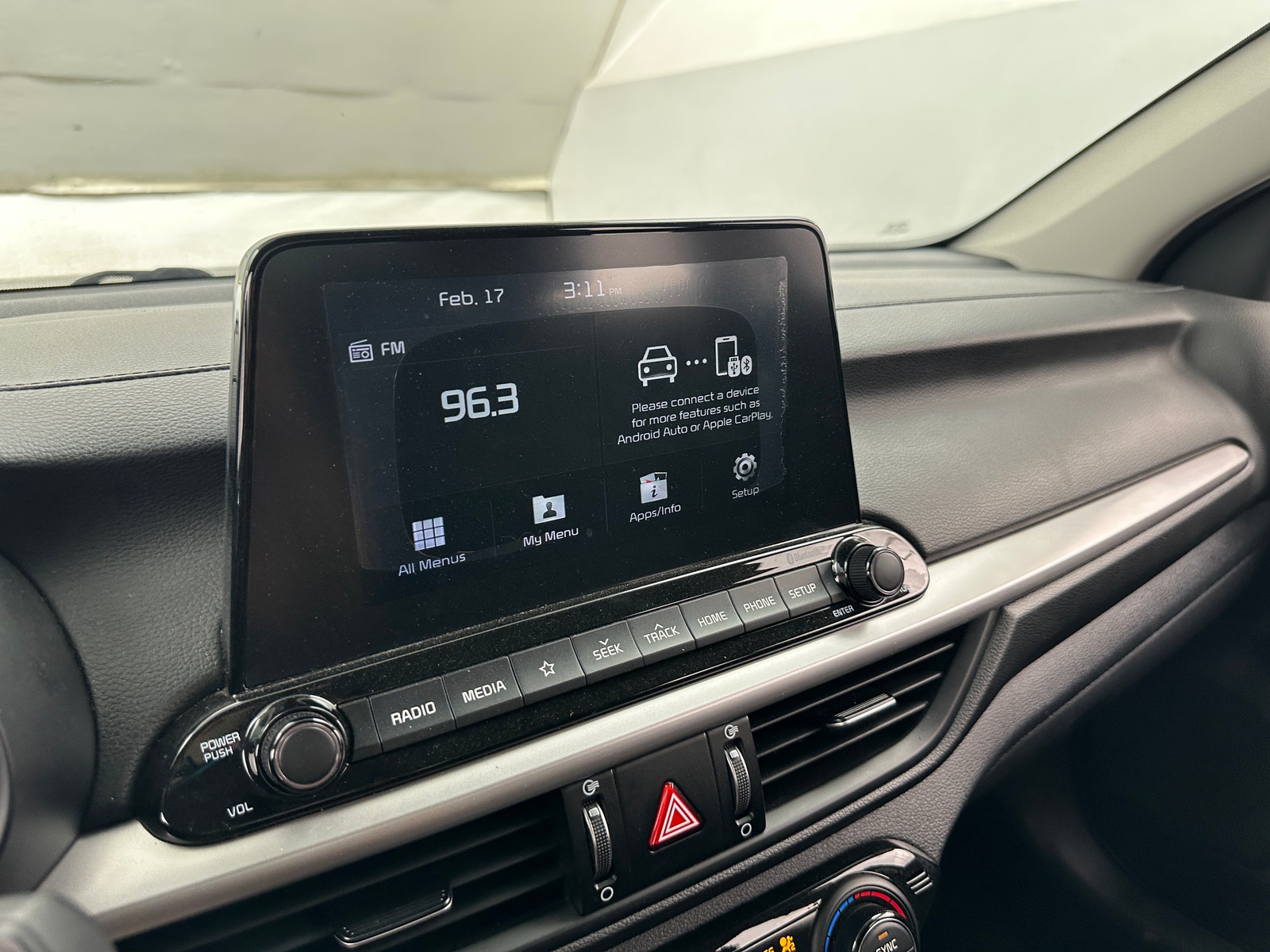 Thumbnail: 2019 Kia Forte - 4