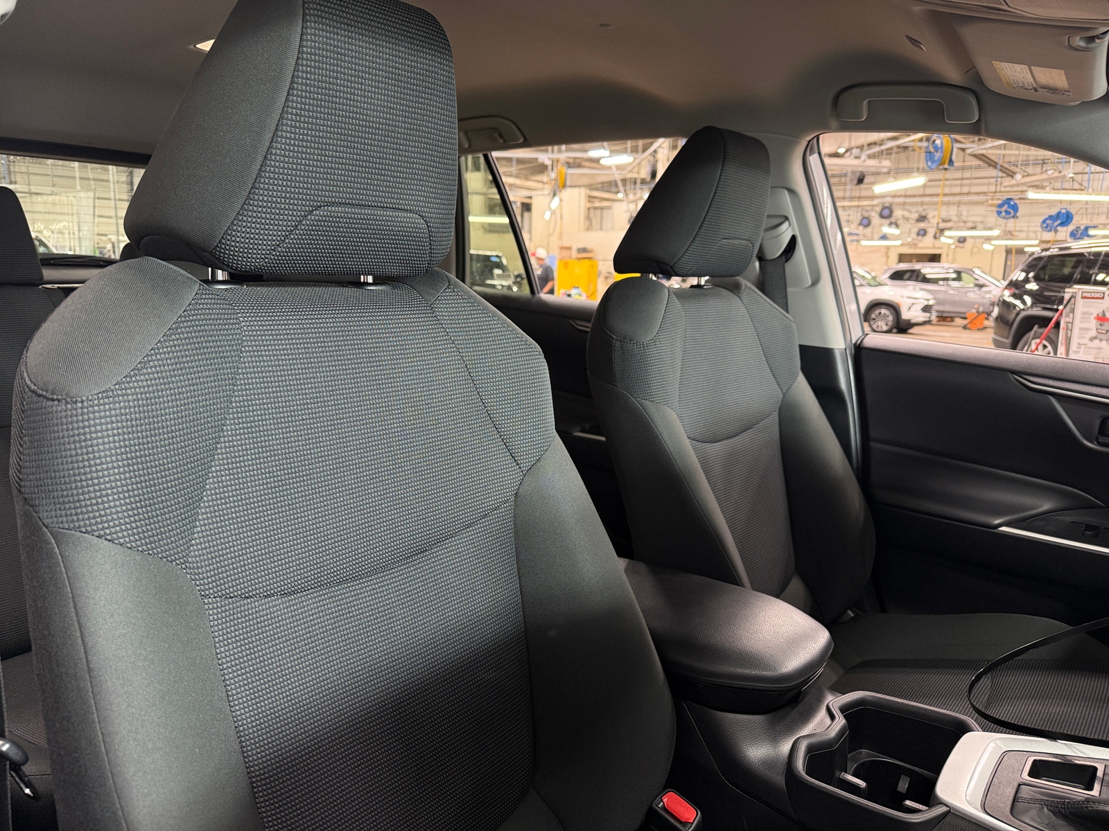 Thumbnail: 2024 Toyota RAV4 - 2