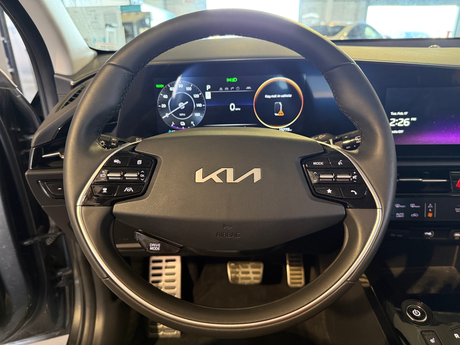 Thumbnail: 2024 Kia Niro - 4