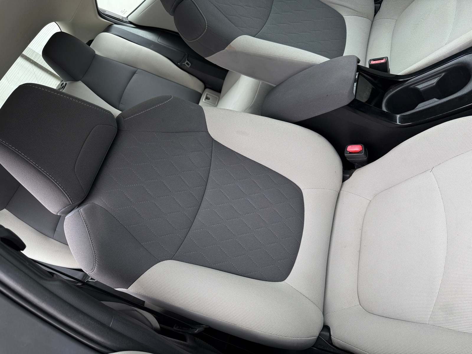 Thumbnail: 2021 Toyota Corolla - 2