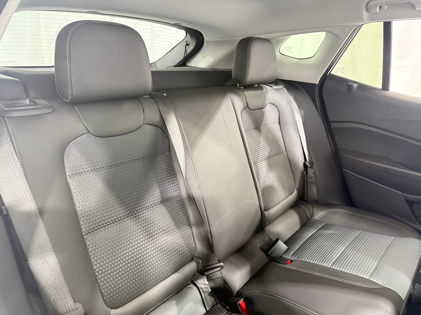 Thumbnail: 2025 Chevrolet Trax - 6