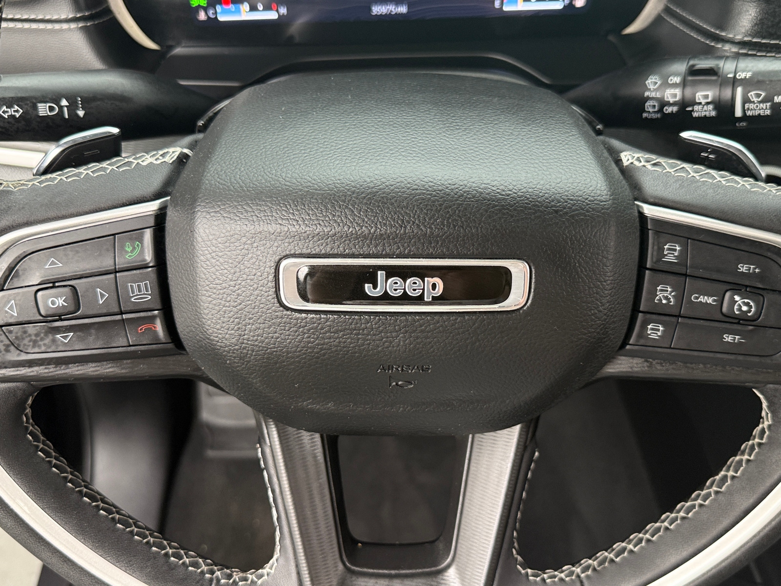 Thumbnail: 2023 Jeep Grand Cherokee - 5