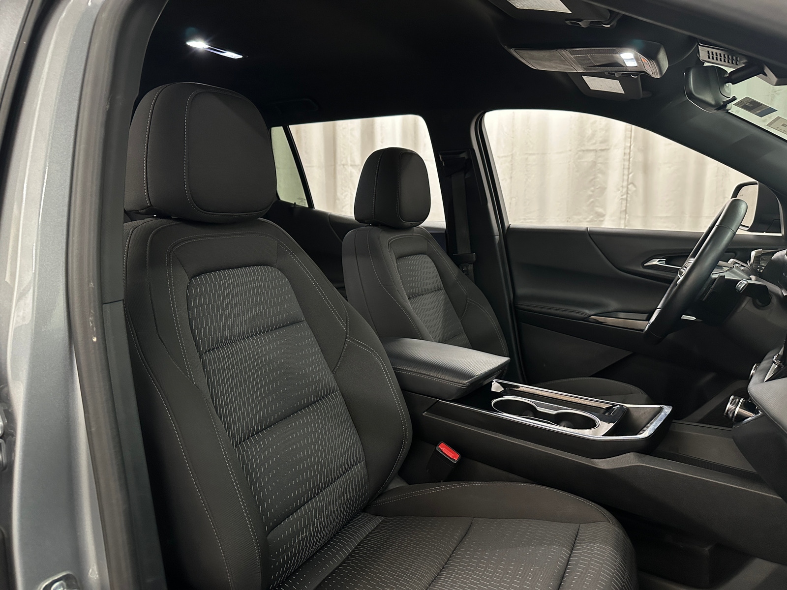 Thumbnail: 2025 Chevrolet Equinox - 2