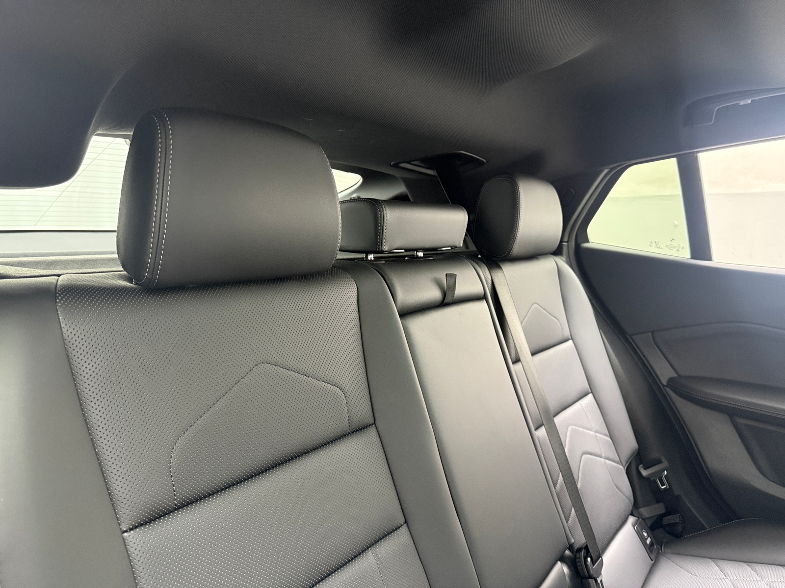 Thumbnail: 2025 BMW X2 - 5