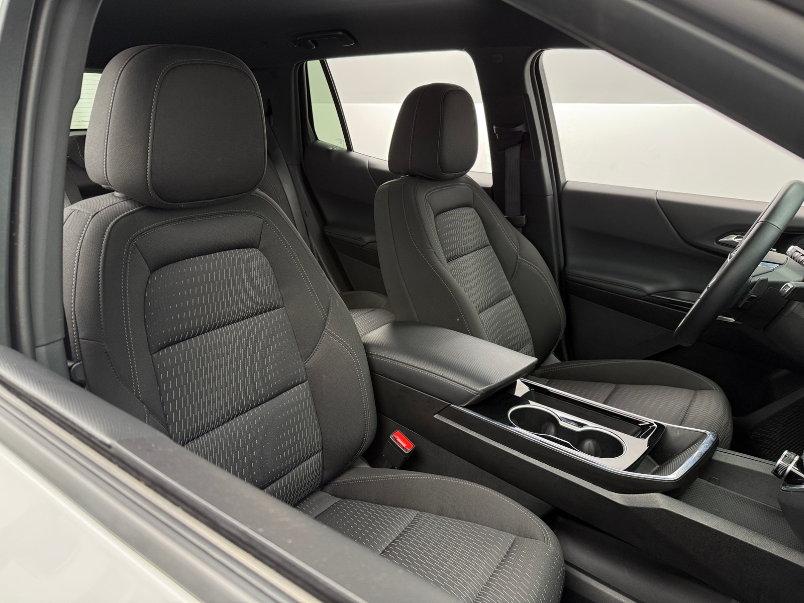 Thumbnail: 2025 Chevrolet Equinox - 2