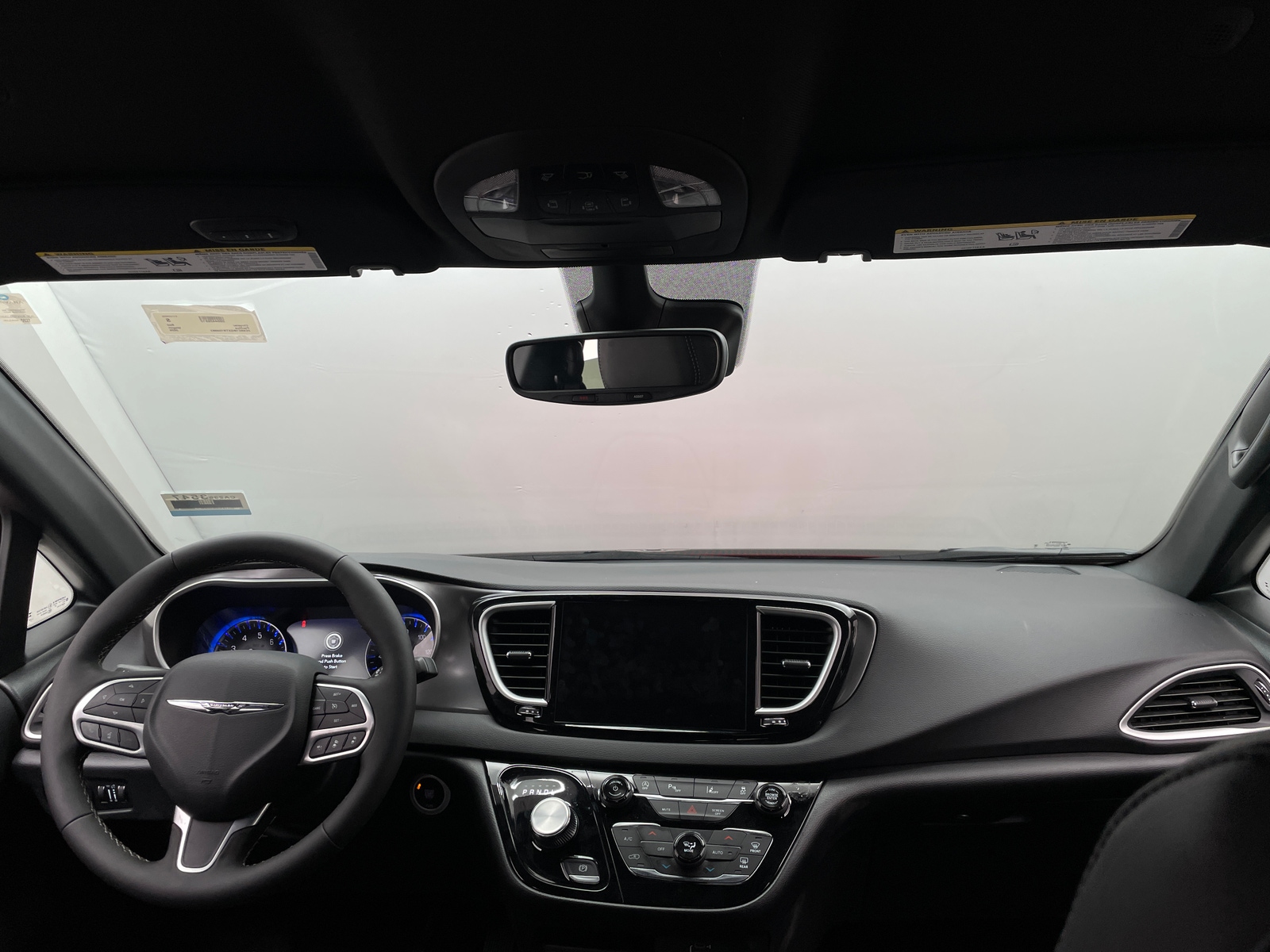 Thumbnail: 2026 Chrysler Pacifica - 2