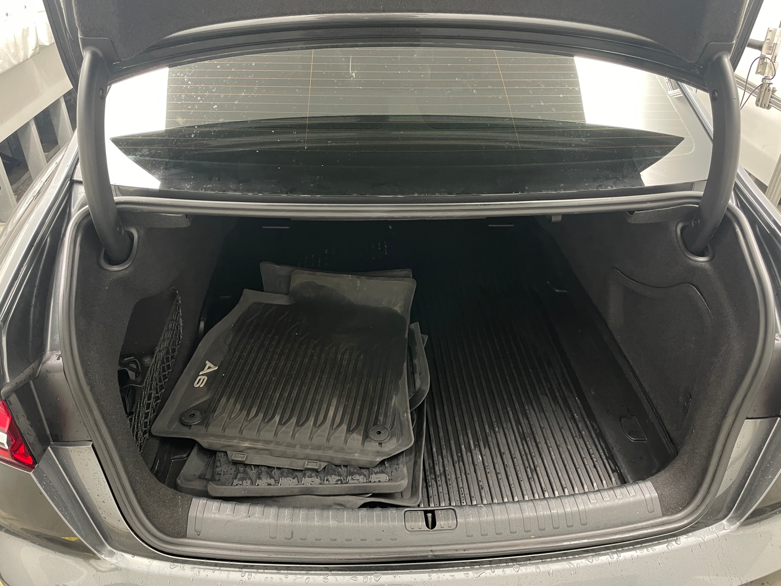 Thumbnail: 2020 Audi A6 - 6