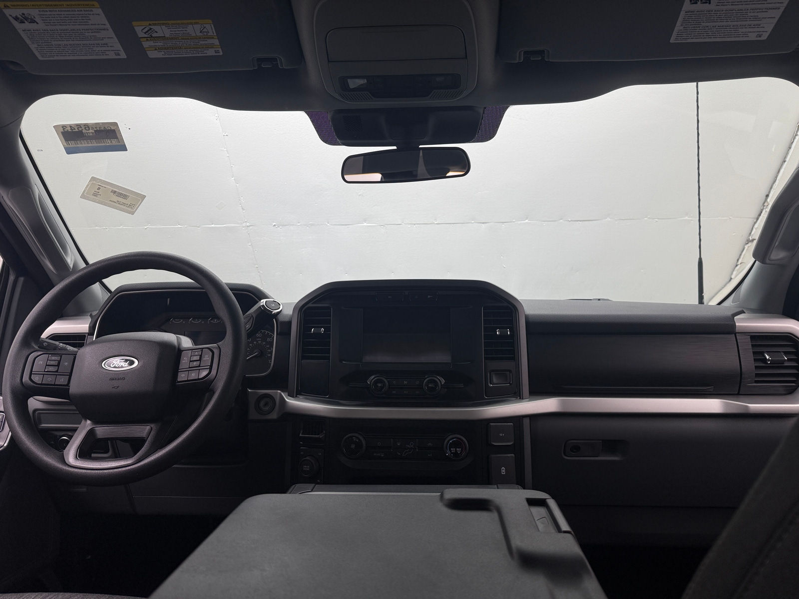 Thumbnail: 2022 Ford Econoline - 3