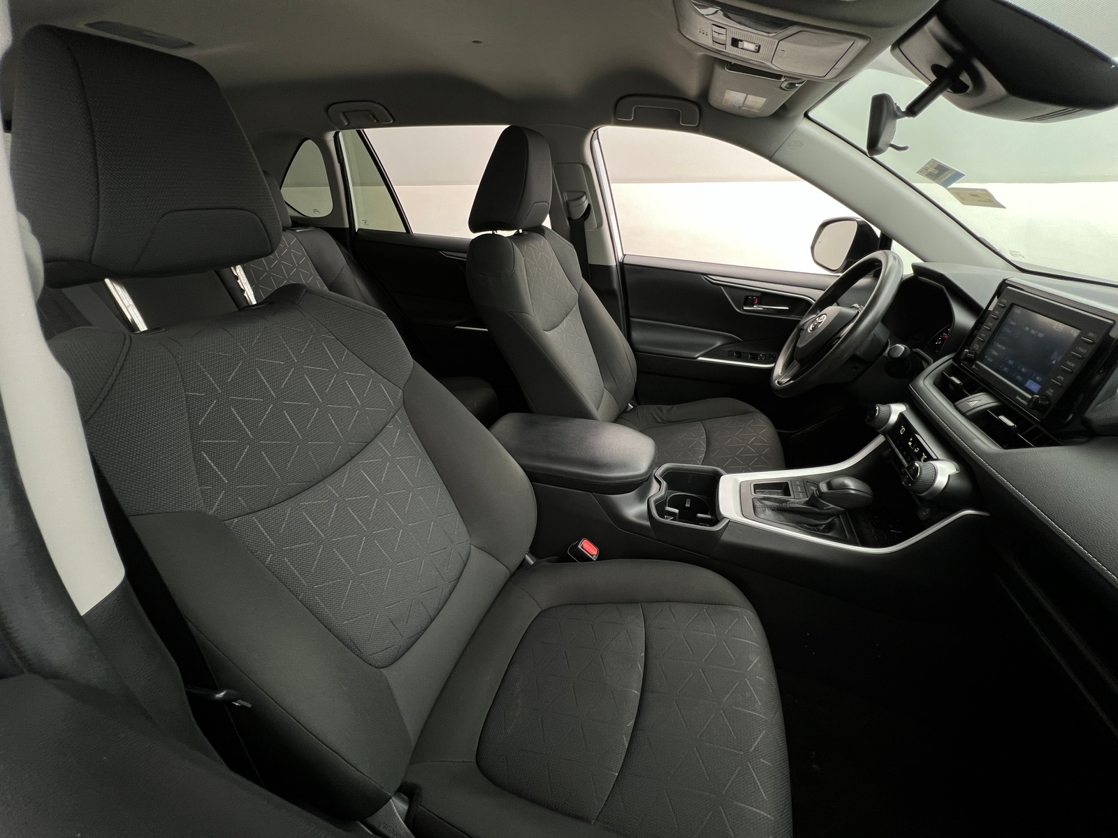 Thumbnail: 2022 Toyota RAV4 - 2