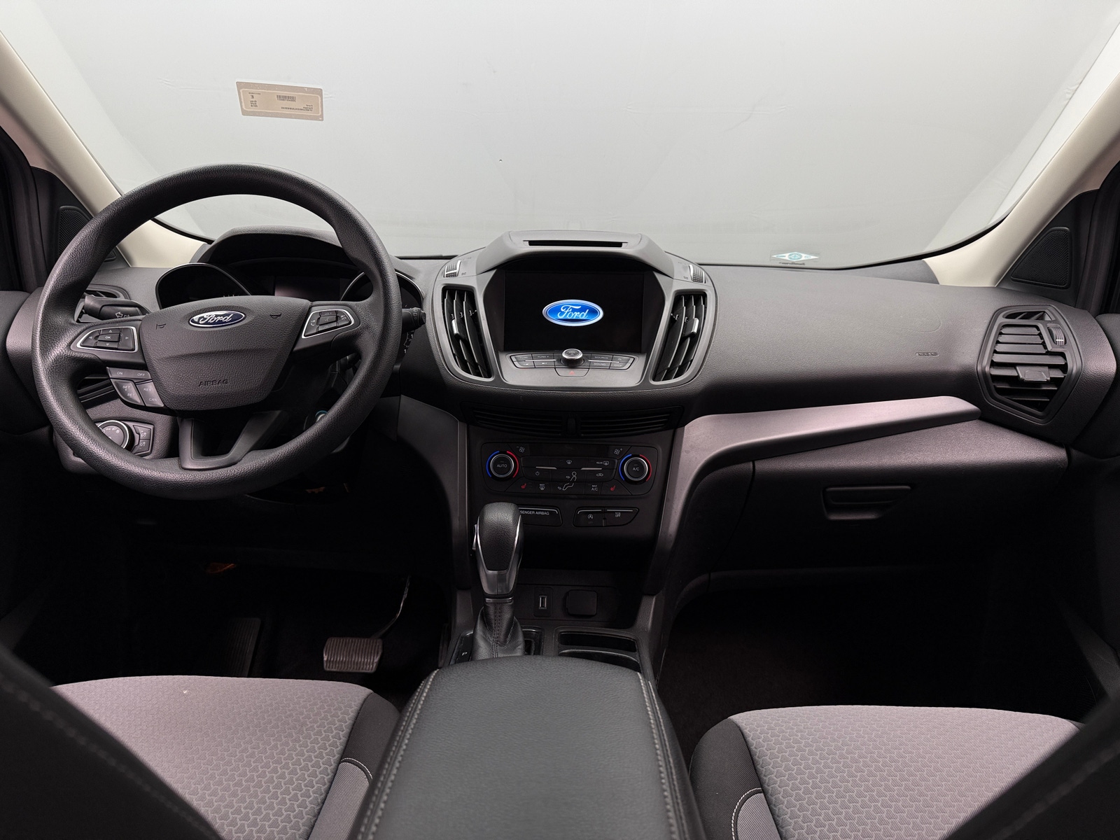 Thumbnail: 2018 Ford Escape - 3