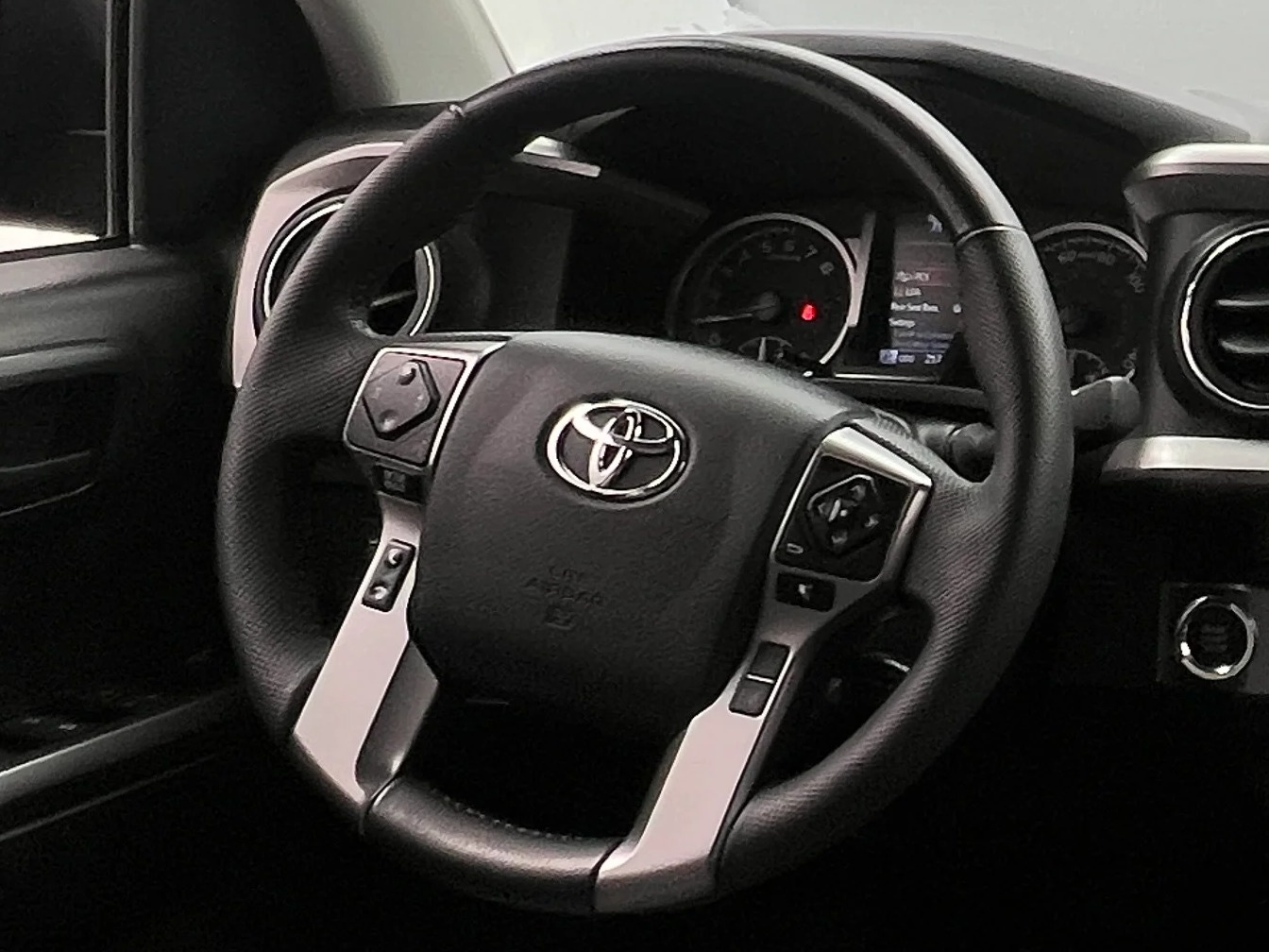 Thumbnail: 2023 Toyota Tacoma - 5