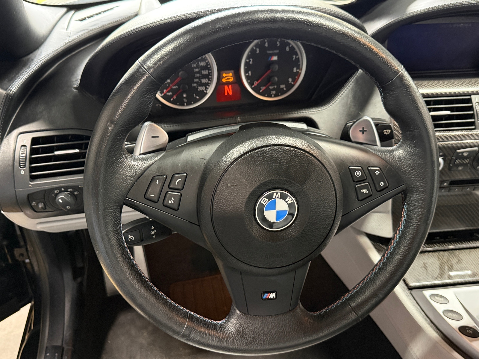 Thumbnail: 2010 BMW M6 - 4