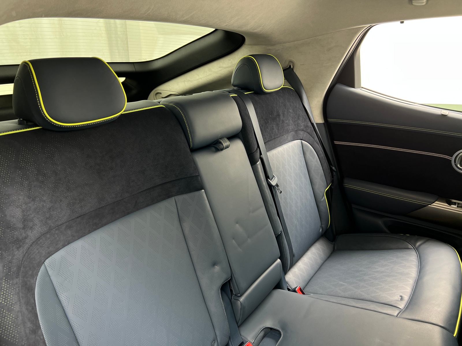 Thumbnail: 2023 Genesis GV60 - 5