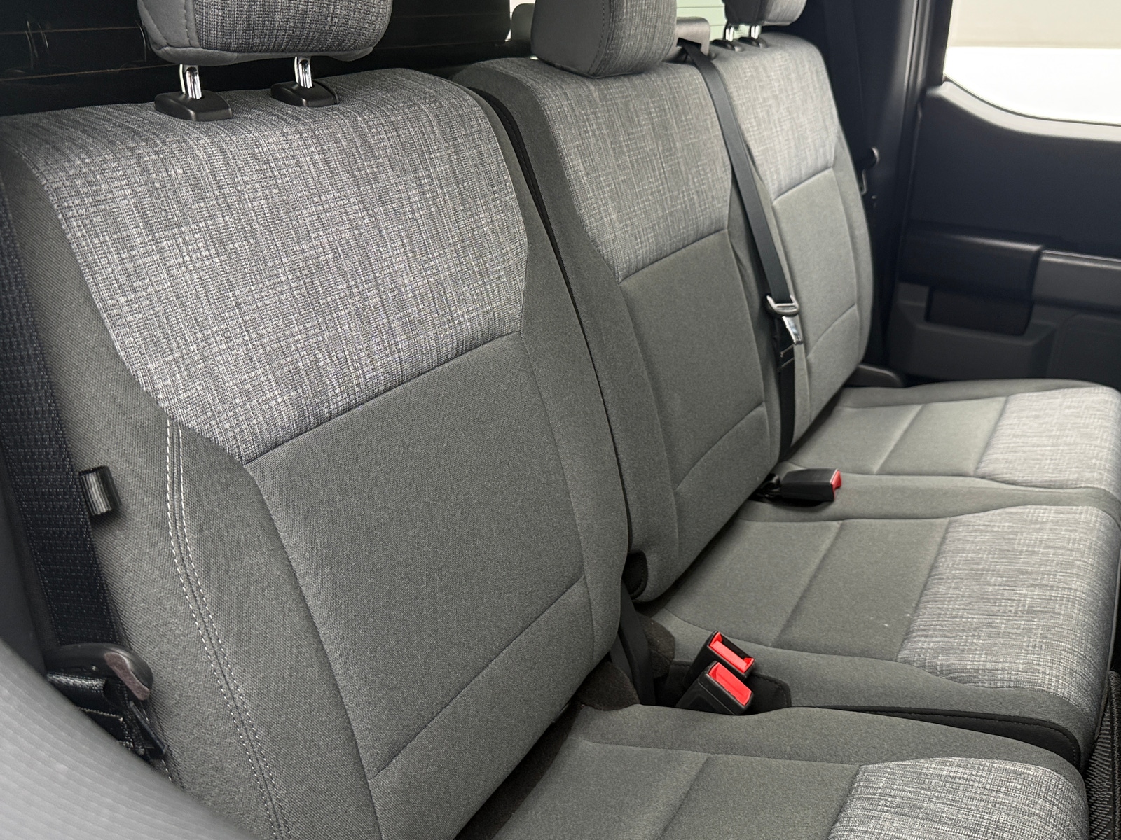 Thumbnail: 2022 Ford Econoline - 6