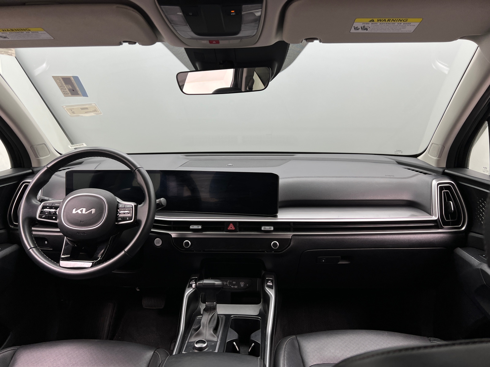 Thumbnail: 2024 Kia Sorento - 2