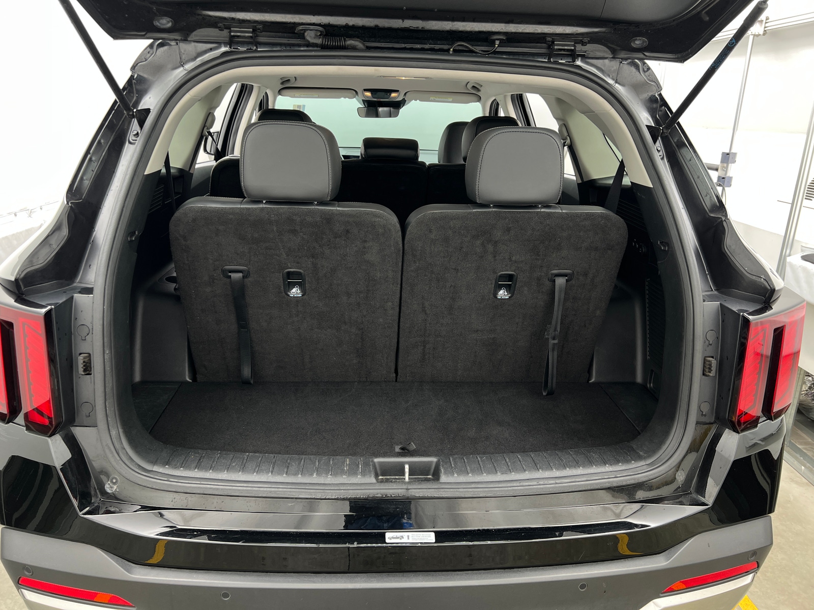 Thumbnail: 2024 Kia Sorento - 6