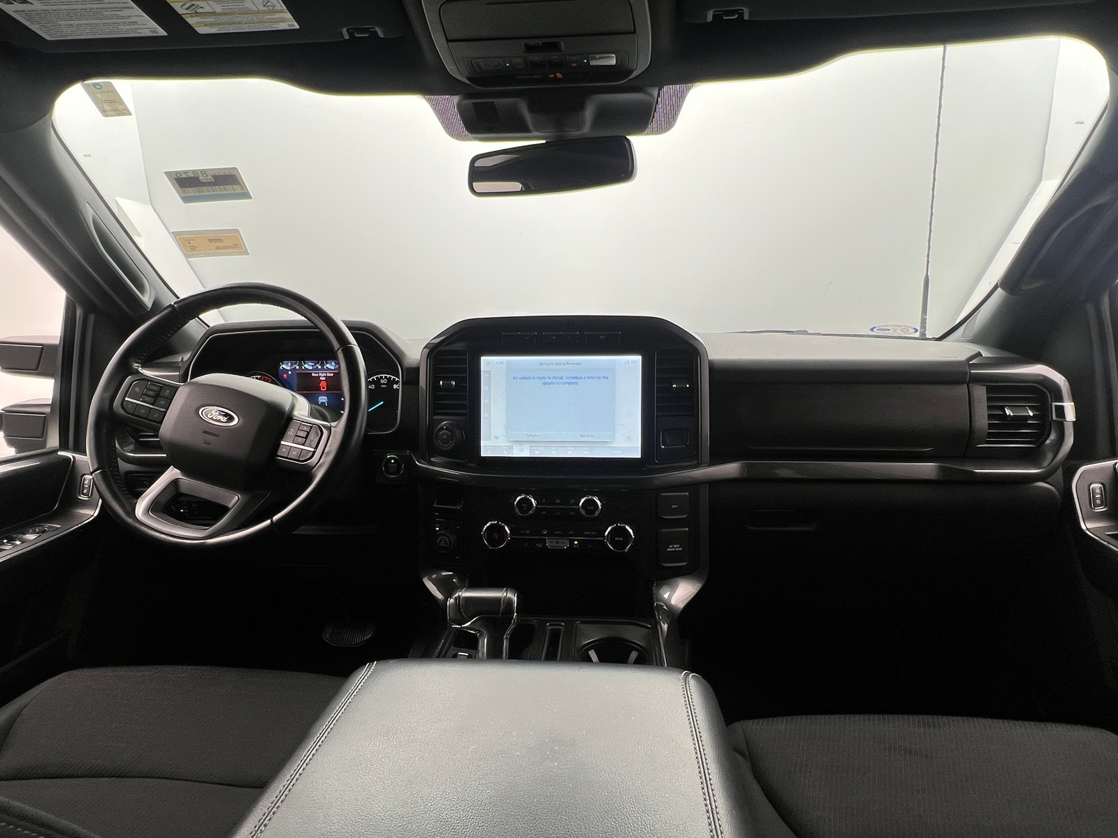 Thumbnail: 2022 Ford Econoline - 3