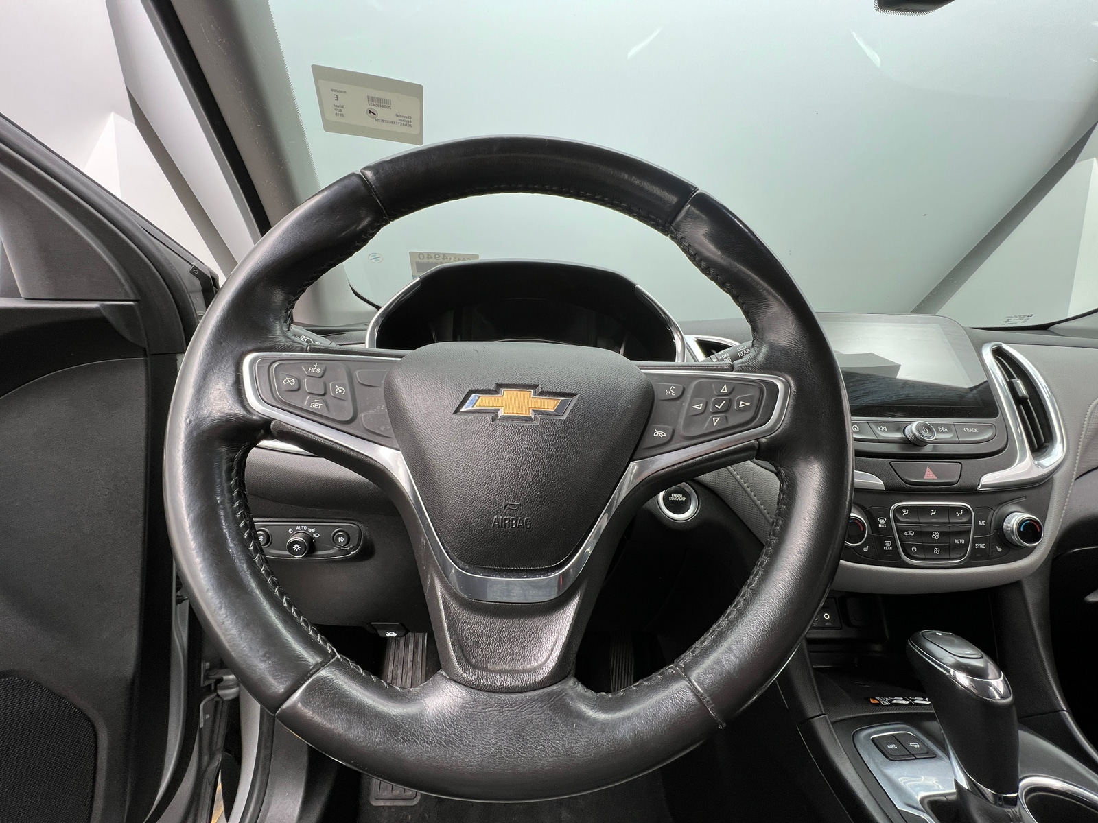 Thumbnail: 2019 Chevrolet Equinox - 4
