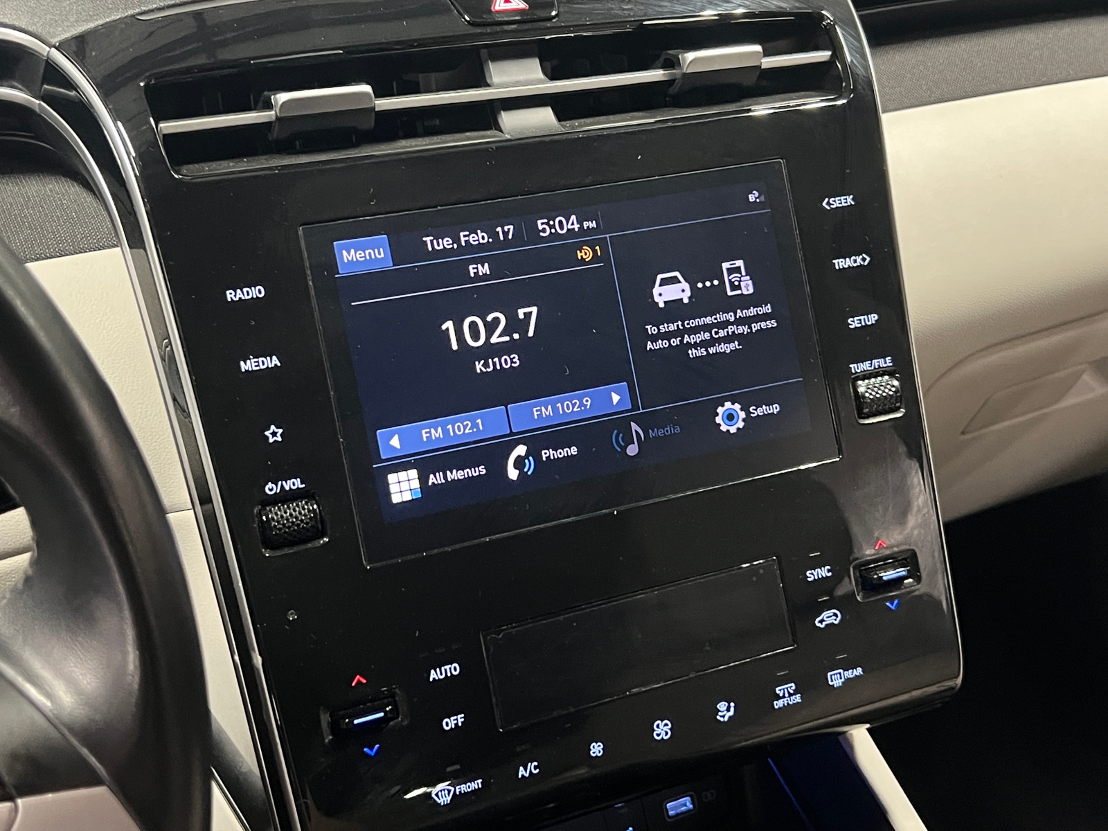 Thumbnail: 2023 Hyundai Tucson - 4