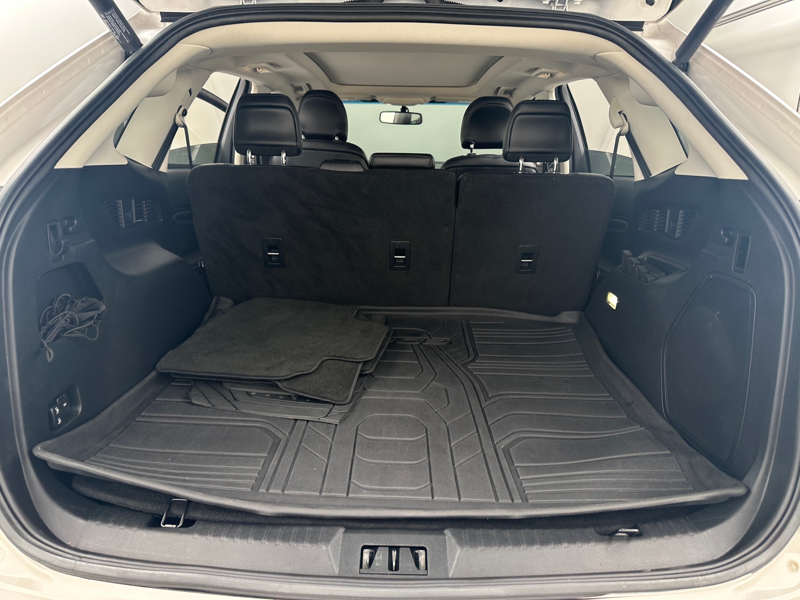 Thumbnail: 2017 Ford Edge - 6