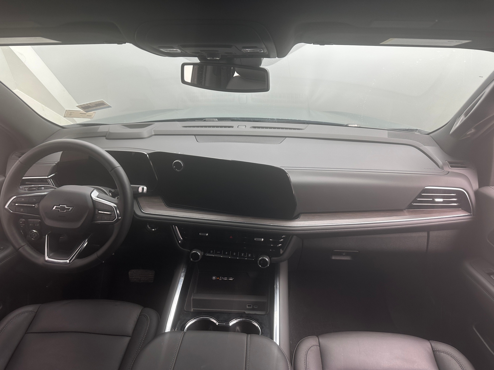 Thumbnail: 2025 Chevrolet Suburban - 2