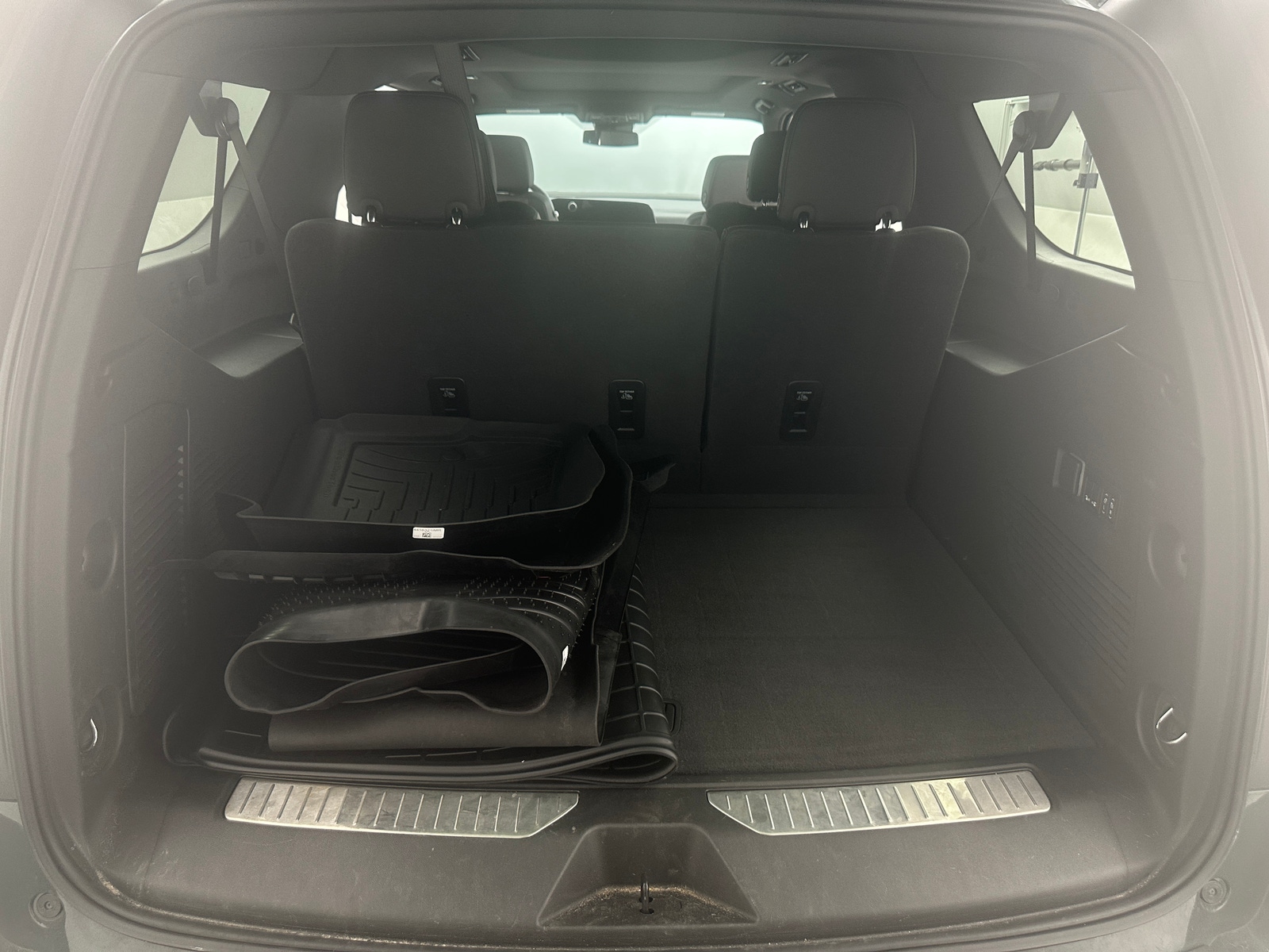 Thumbnail: 2025 Chevrolet Suburban - 6