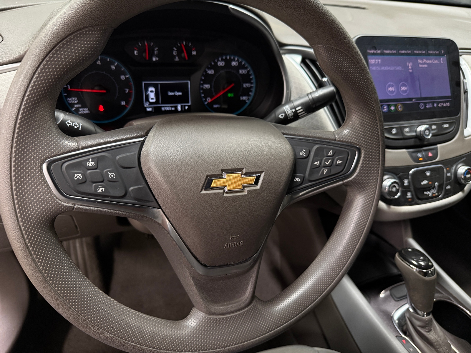 Thumbnail: 2020 Chevrolet Malibu - 5