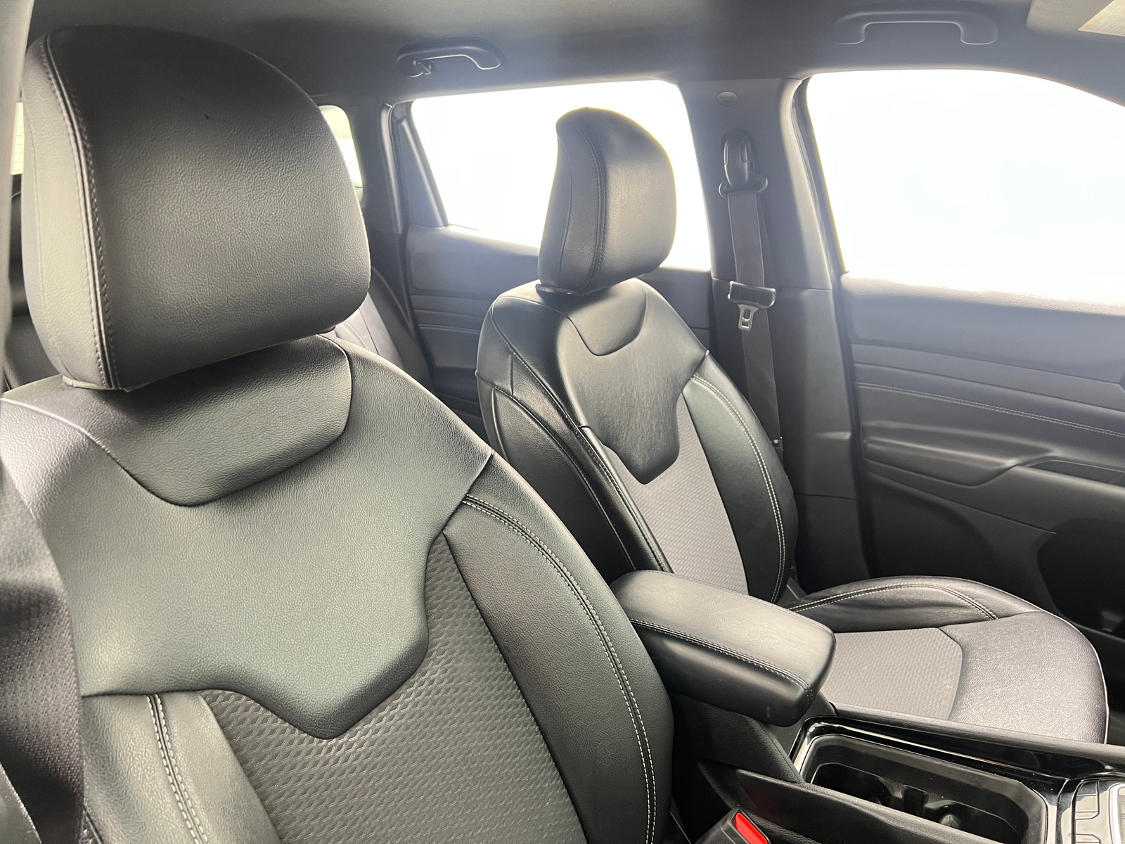 Thumbnail: 2023 Jeep Compass - 2