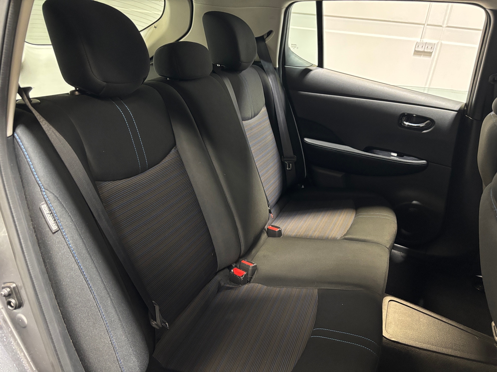 Thumbnail: 2021 Nissan Leaf - 6