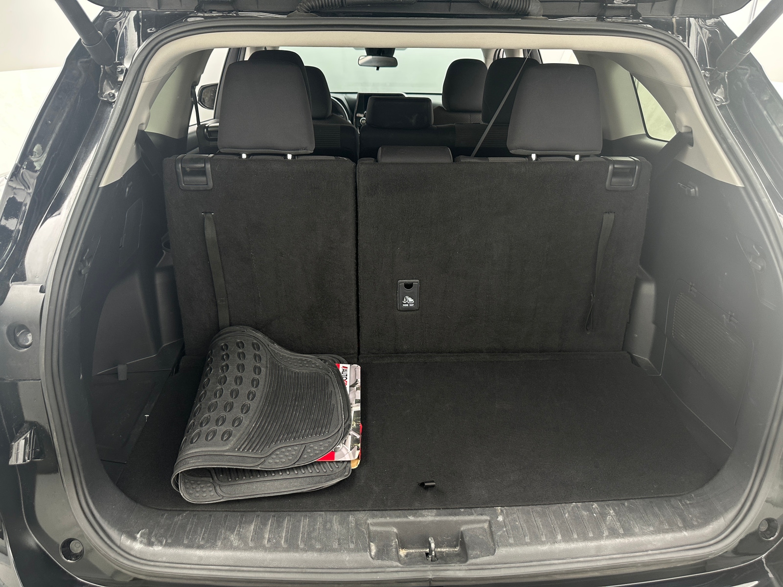 Thumbnail: 2025 Toyota Highlander - 7