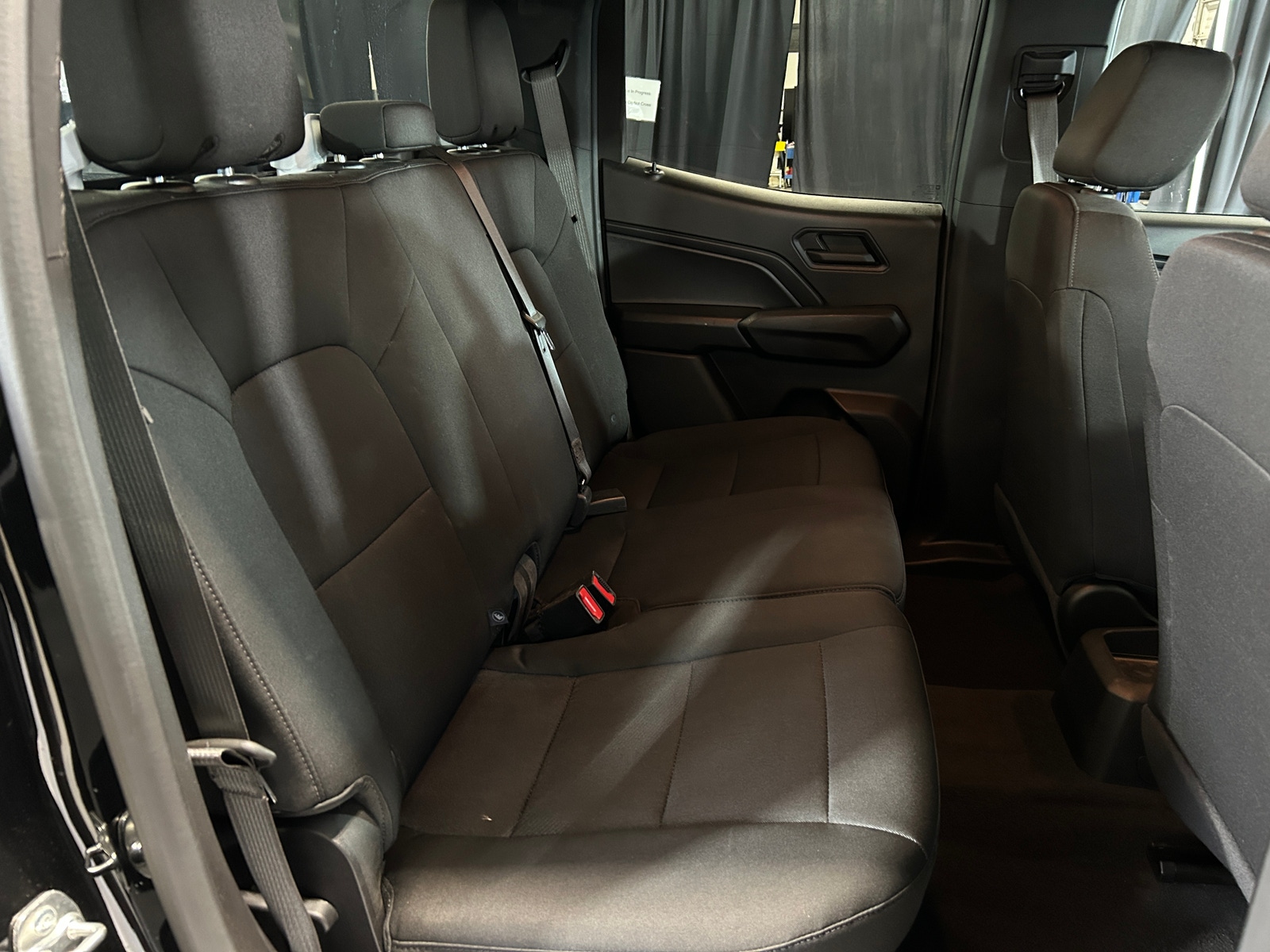 Thumbnail: 2024 Chevrolet Colorado - 6