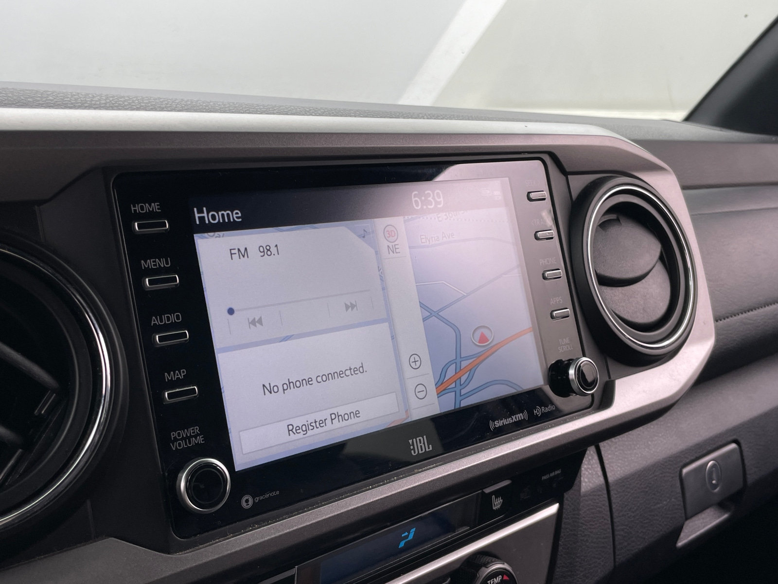 Thumbnail: 2021 Toyota Tacoma - 3