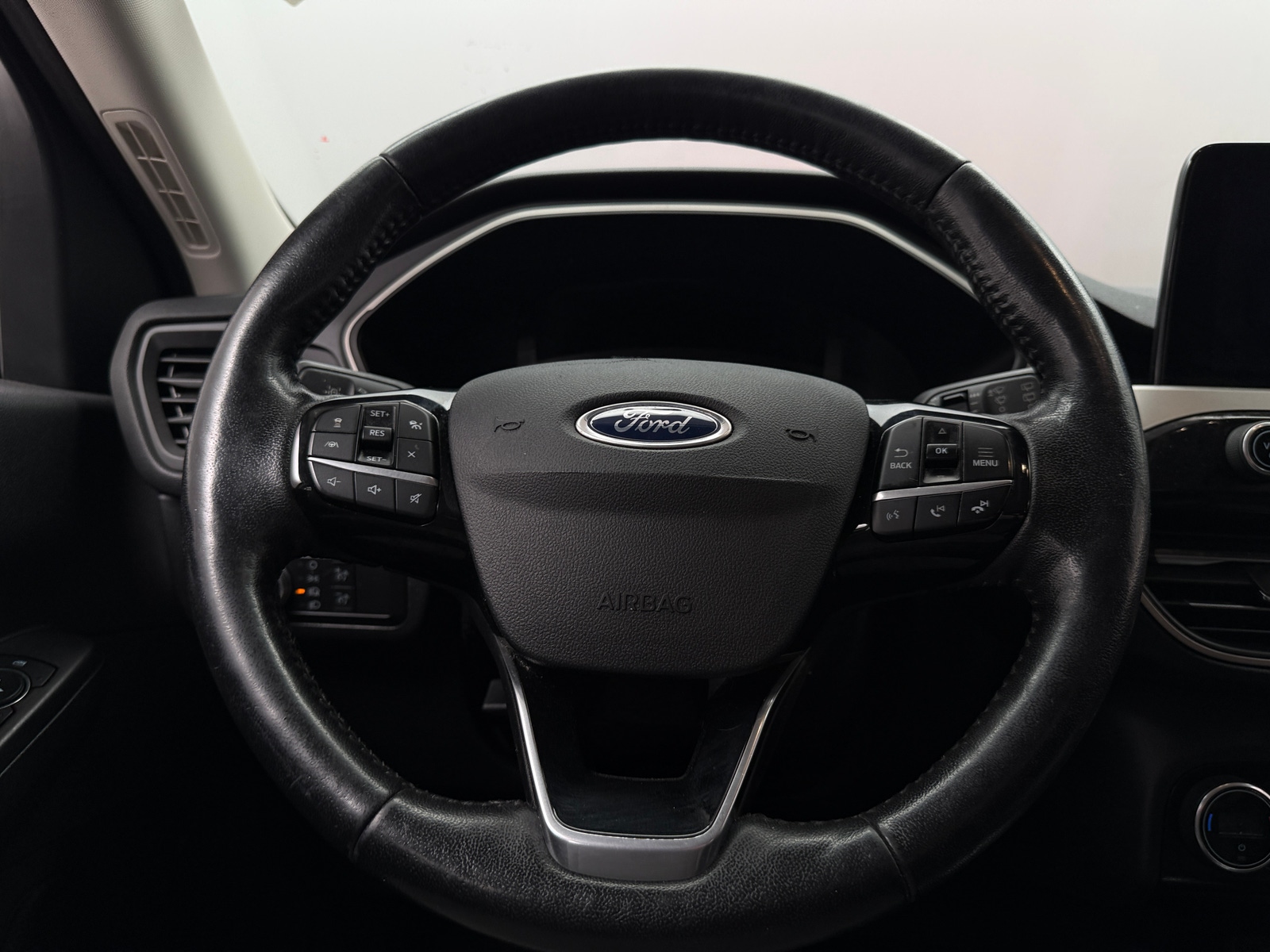 Thumbnail: 2021 Ford Escape - 5