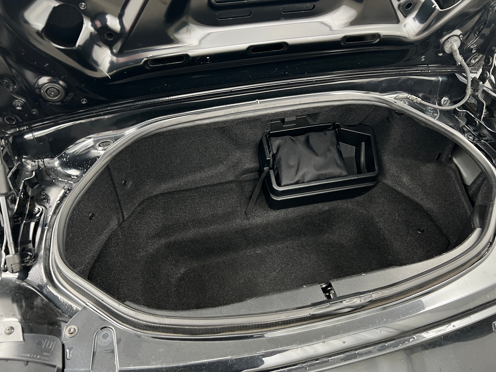 Thumbnail: 2021 Mazda MX-5 Miata - 5