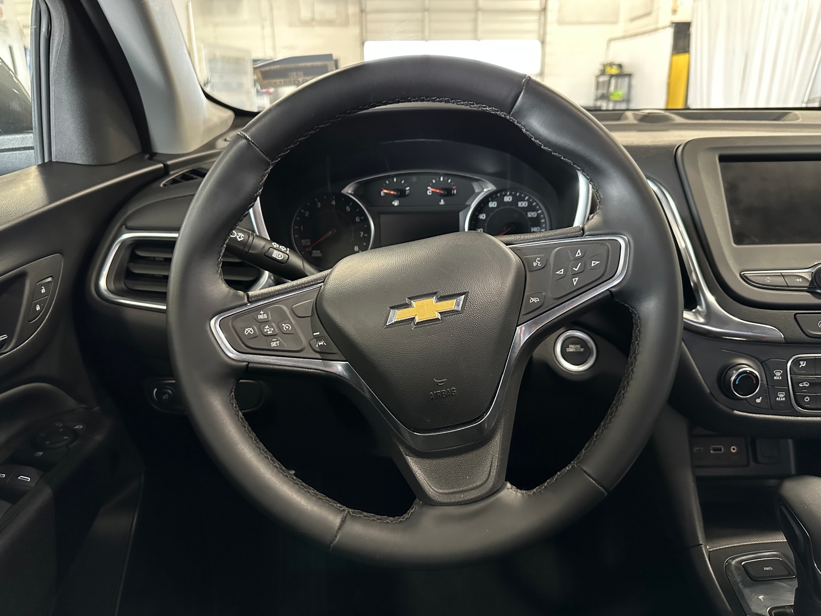 Thumbnail: 2024 Chevrolet Equinox - 5