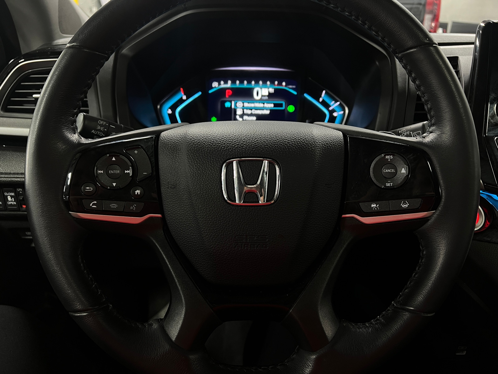 Thumbnail: 2023 Honda Odyssey - 4