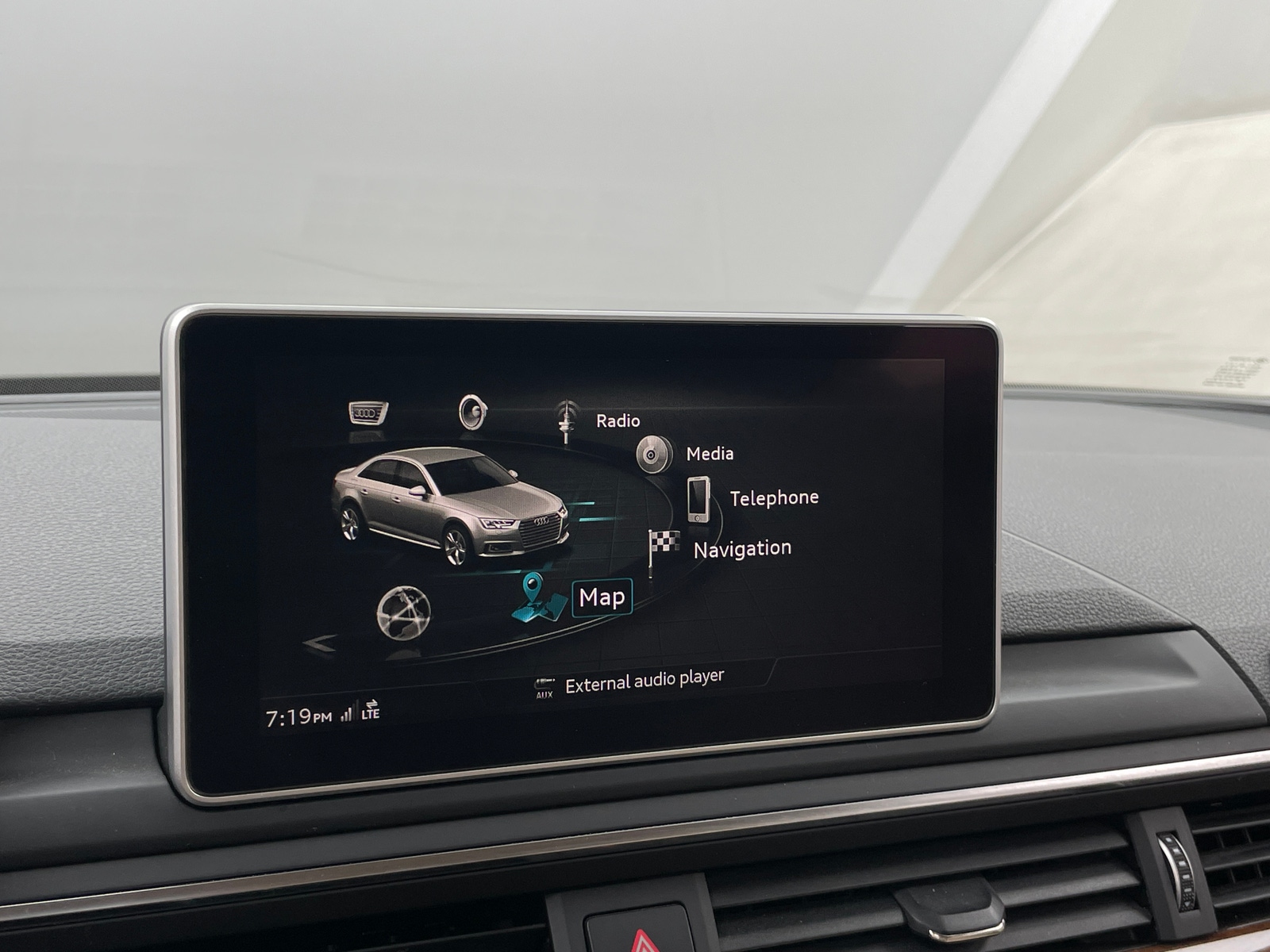 Thumbnail: 2018 Audi A4 - 3