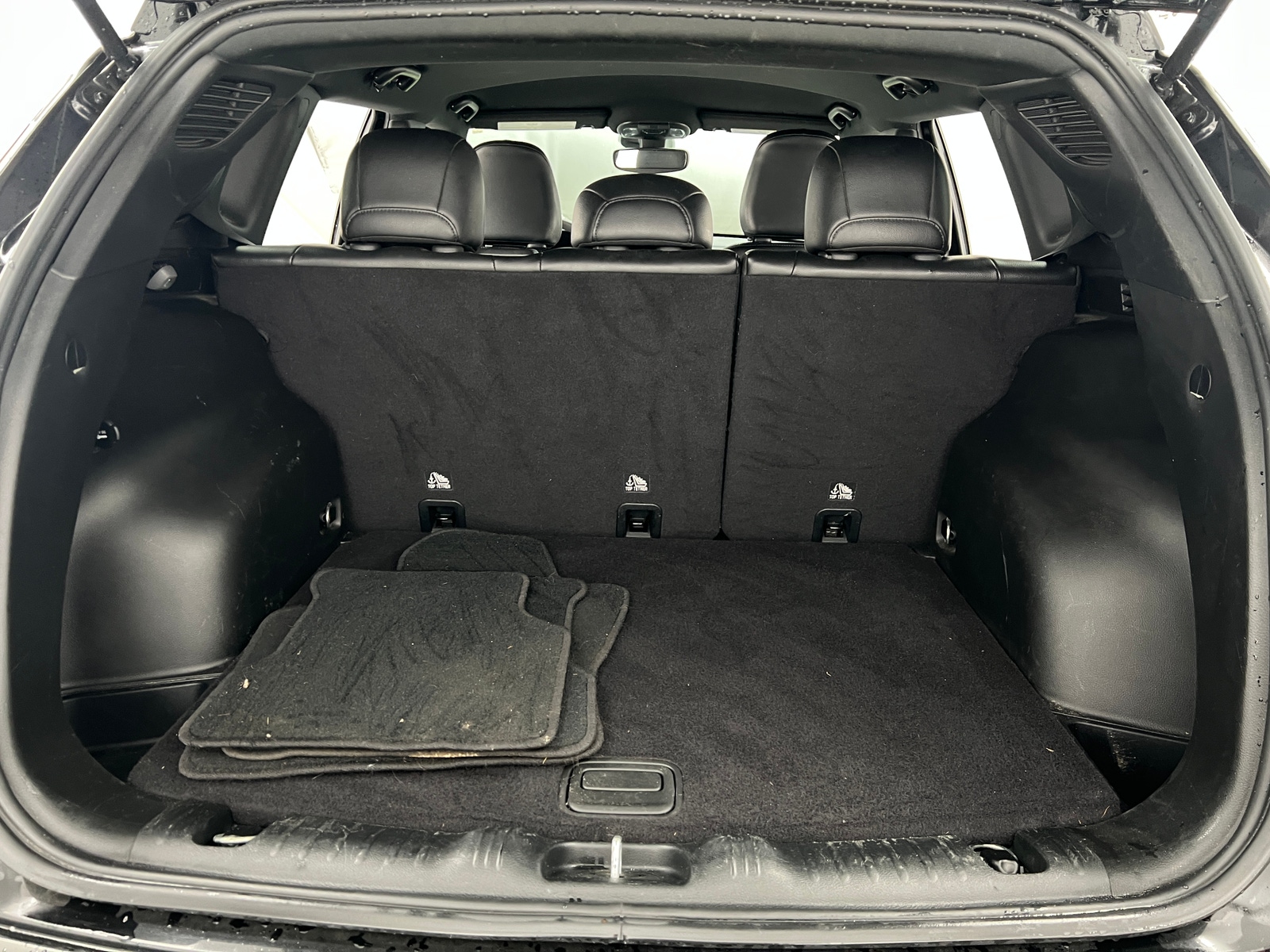 Thumbnail: 2023 Jeep Compass - 6