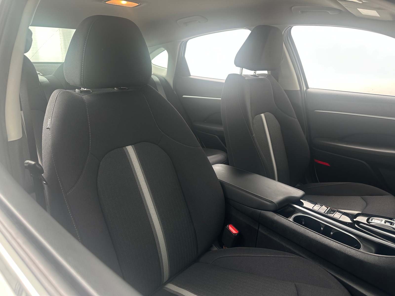 Thumbnail: 2023 Hyundai Sonata - 2