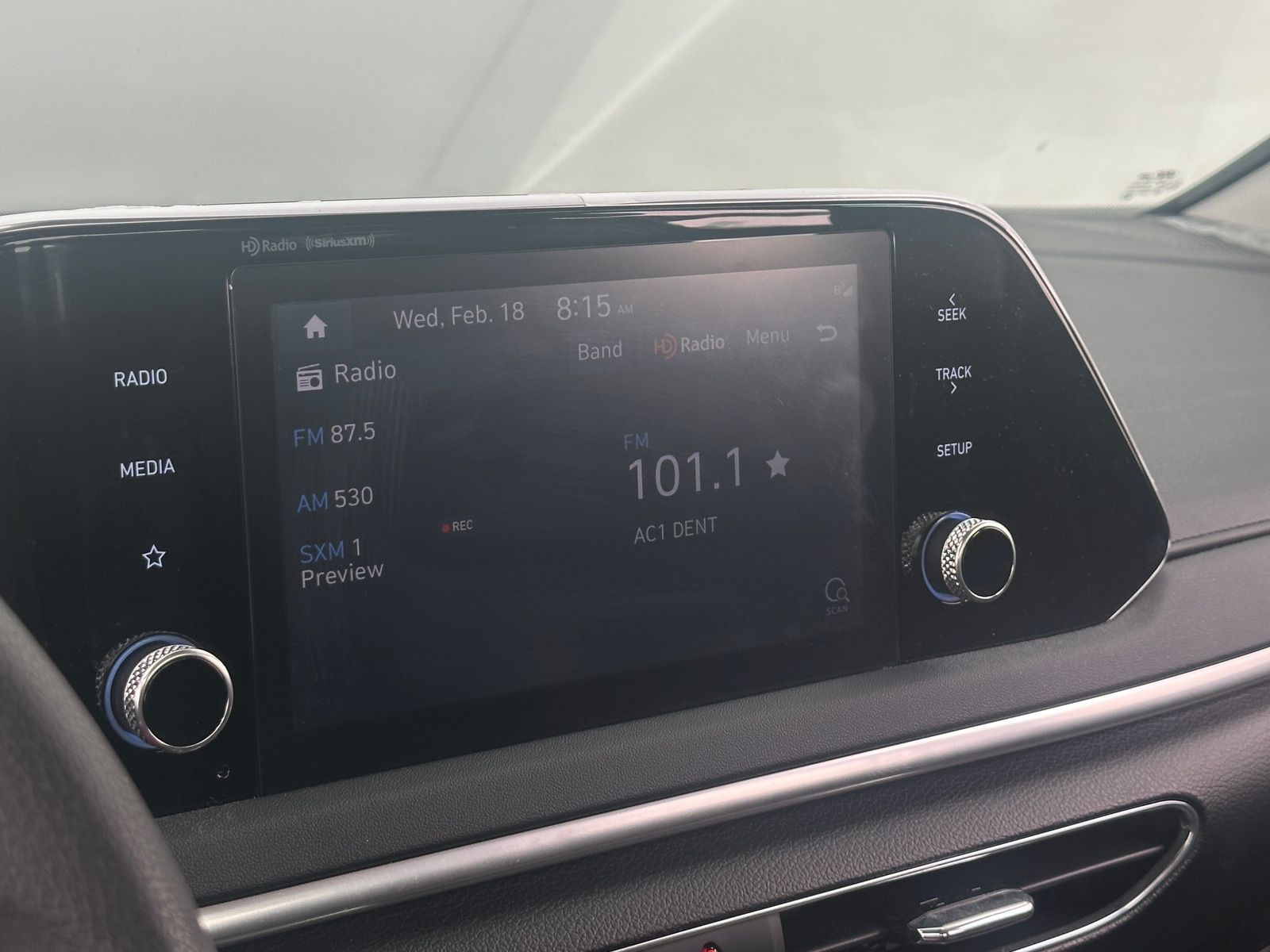 Thumbnail: 2023 Hyundai Sonata - 4