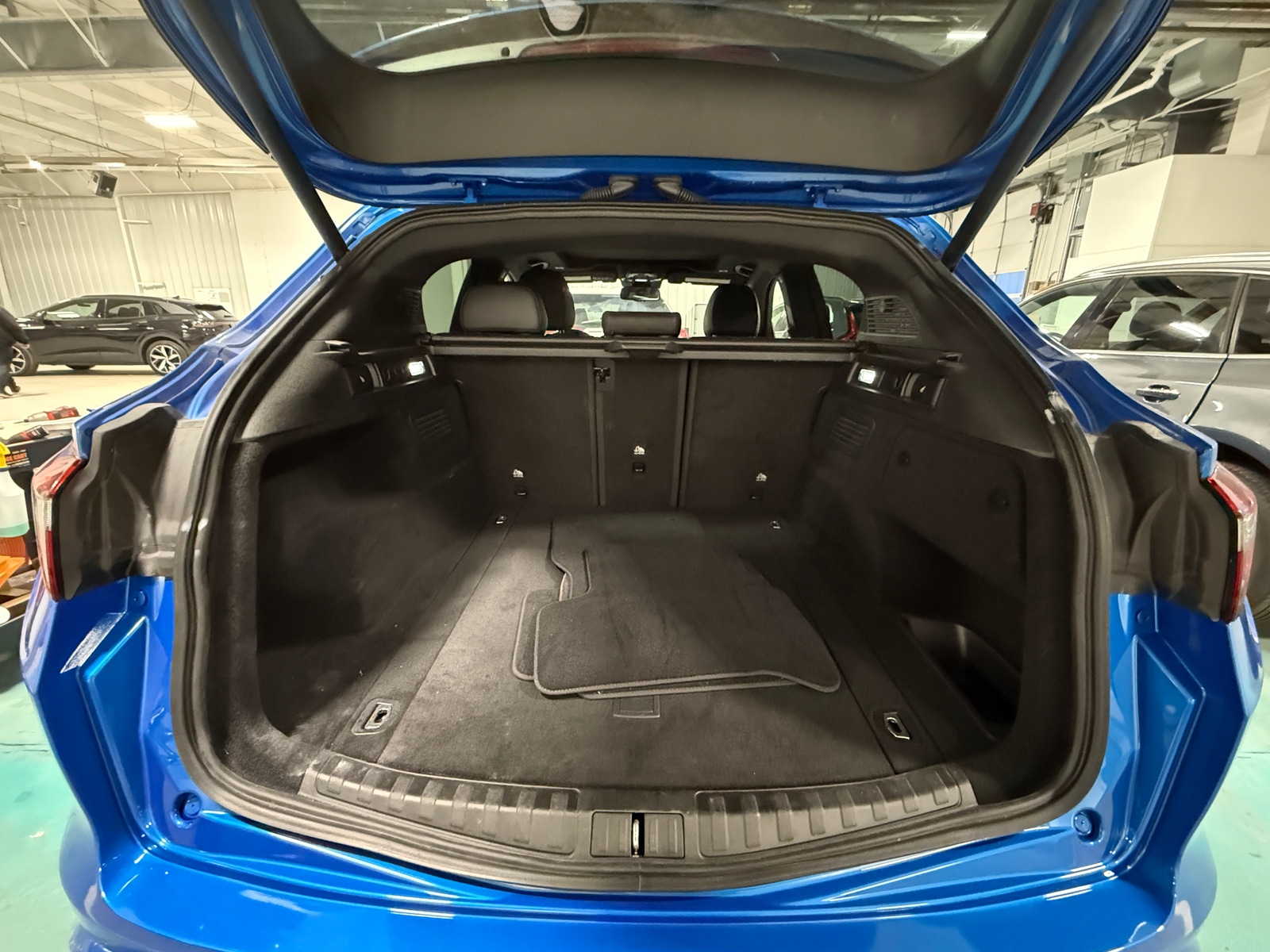 Thumbnail: 2022 Alfa Romeo Stelvio - 6