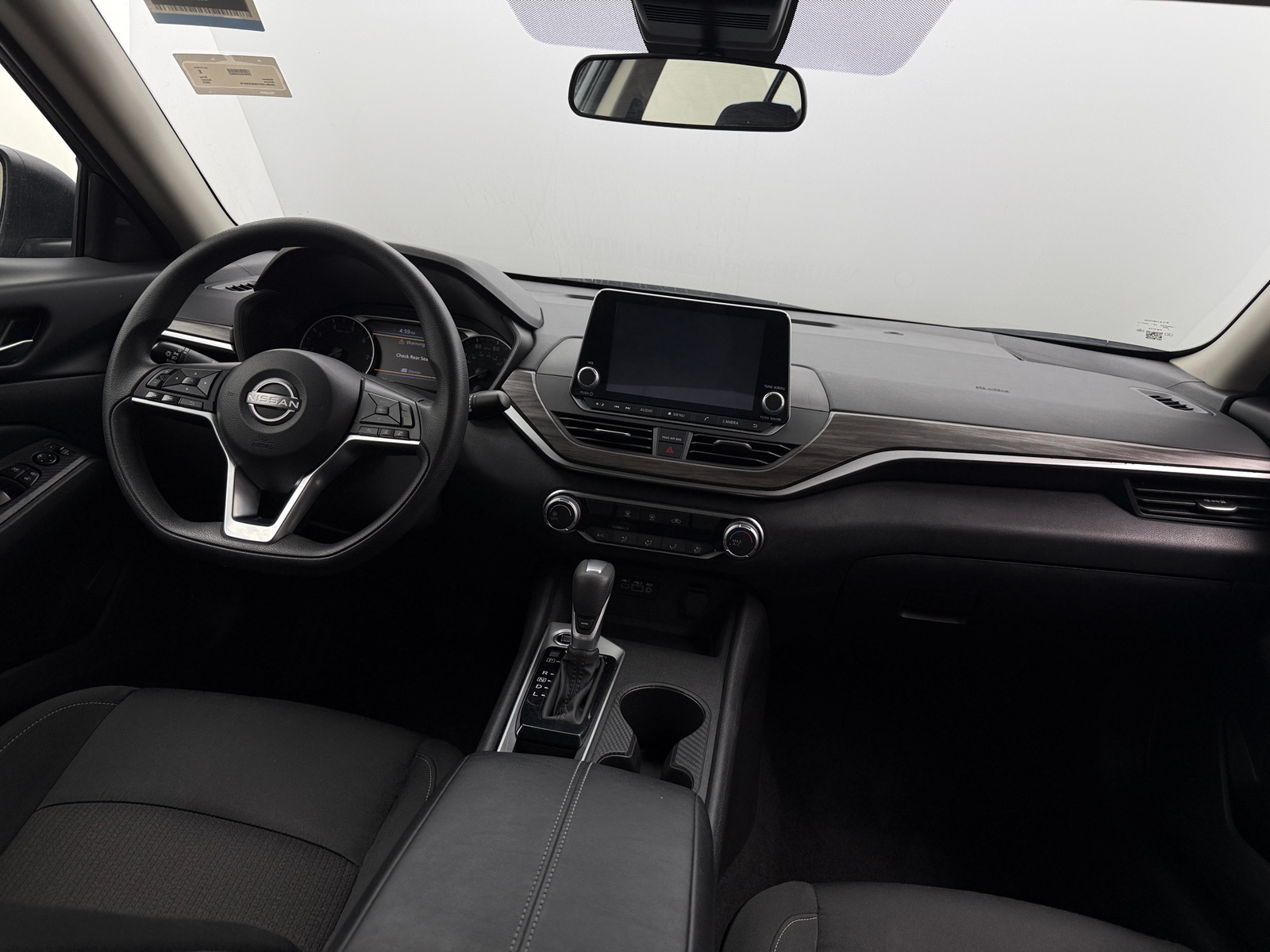 Thumbnail: 2025 Nissan Altima - 3