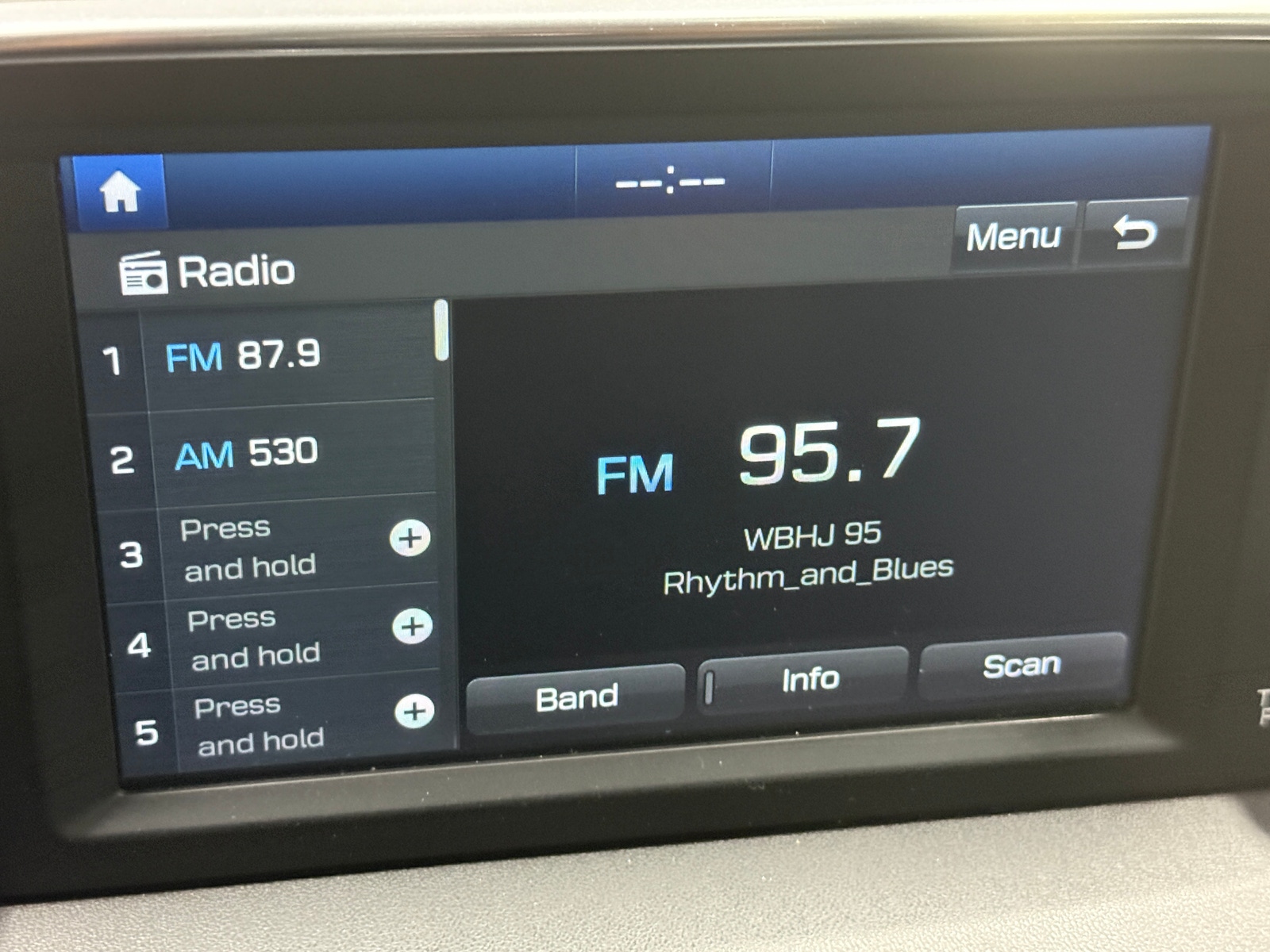 Thumbnail: 2020 Hyundai Santa Fe - 4