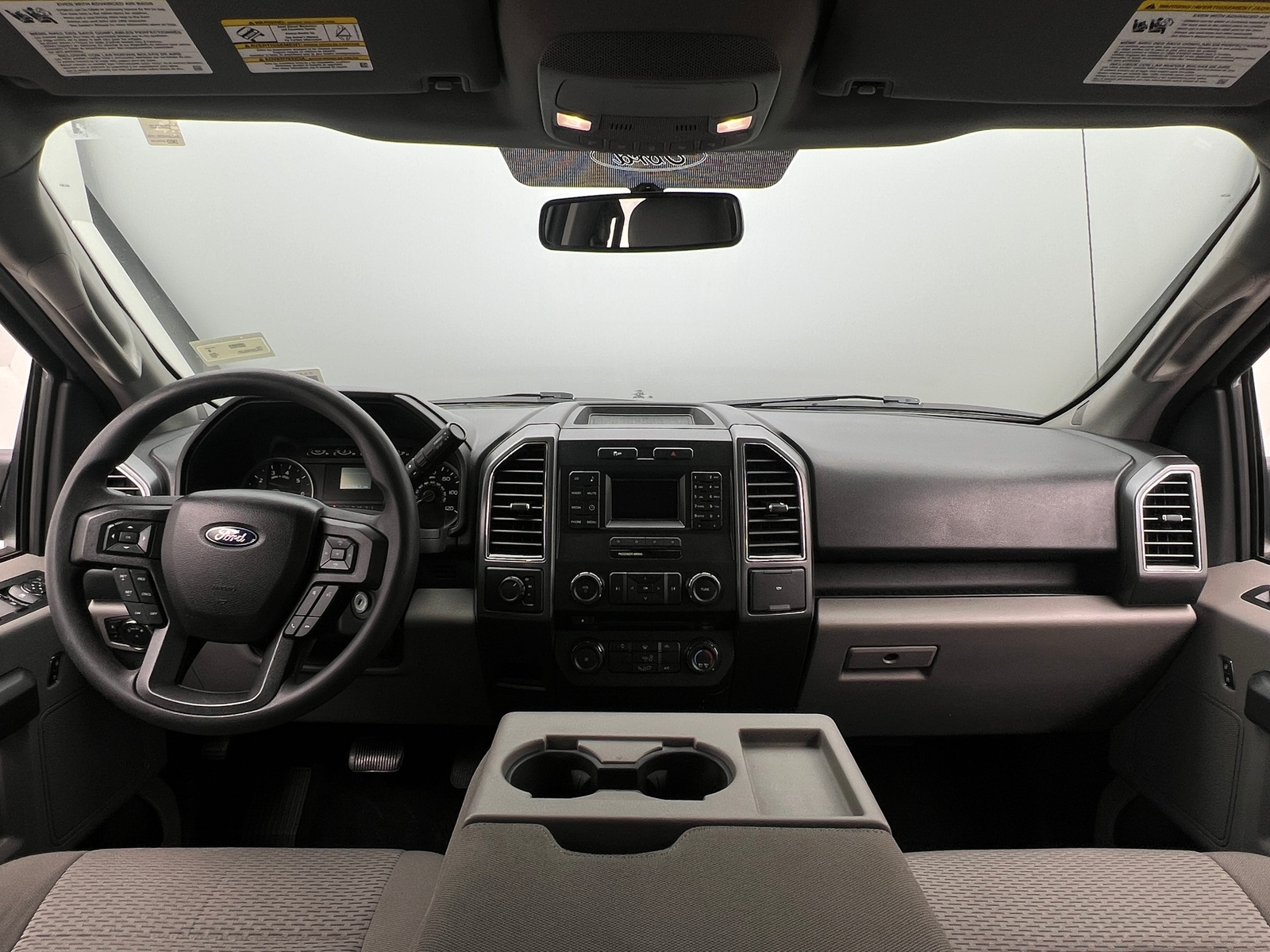 Thumbnail: 2017 Ford Econoline - 3