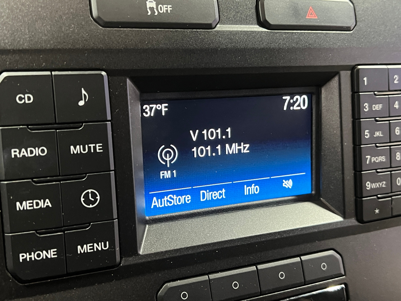 Thumbnail: 2017 Ford Econoline - 4