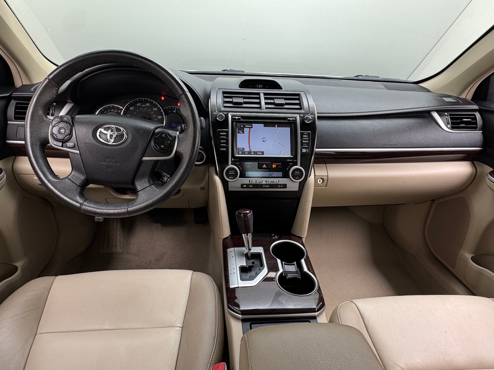 Thumbnail: 2014 Toyota Camry - 3