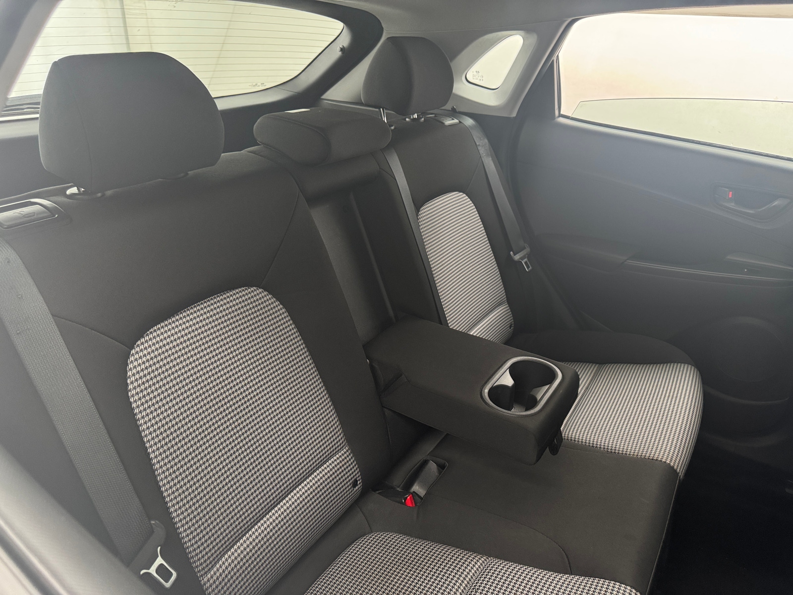 Thumbnail: 2021 Hyundai Kona - 6