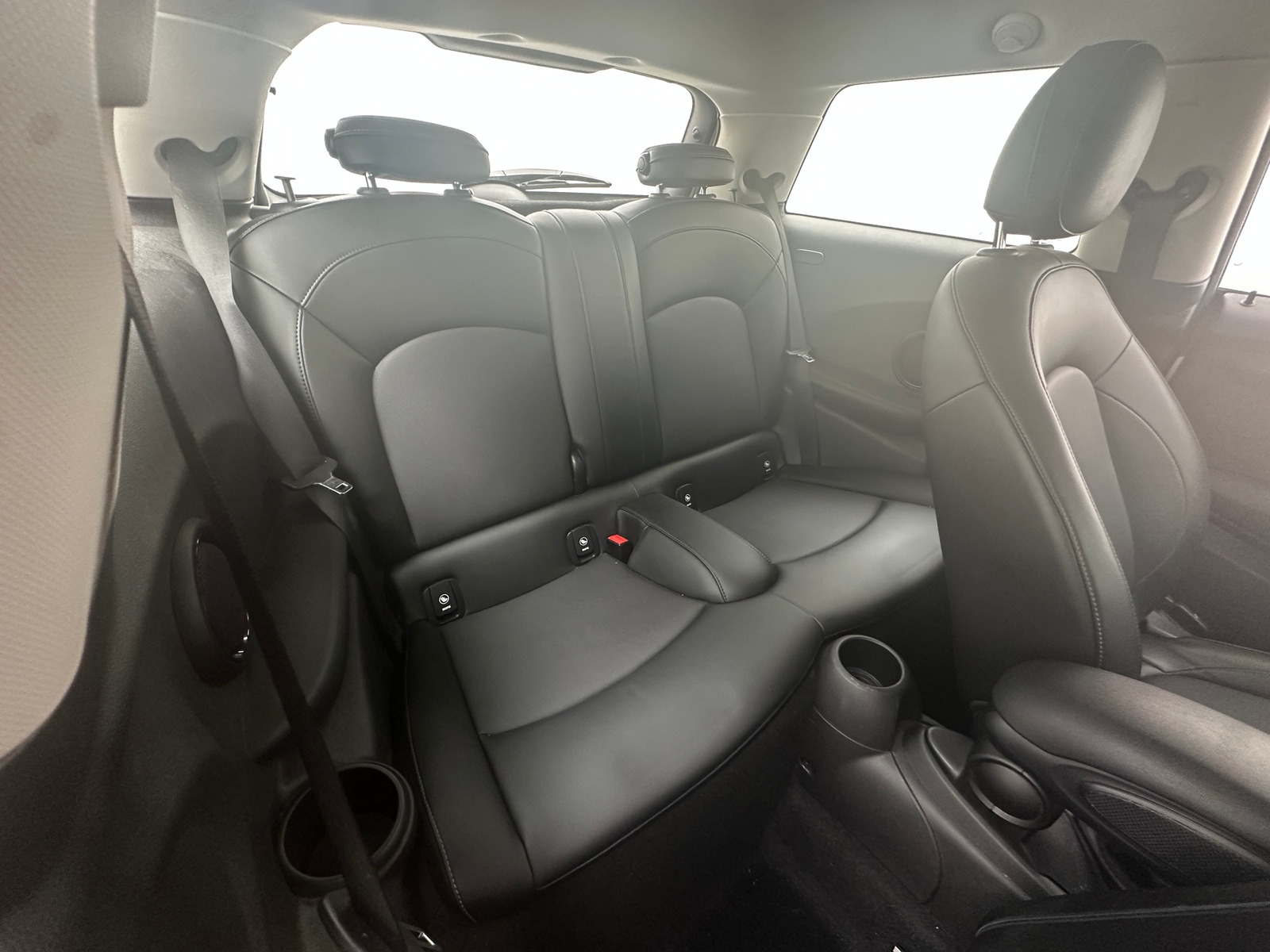 Thumbnail: 2018 MINI Cooper Hardtop - 5