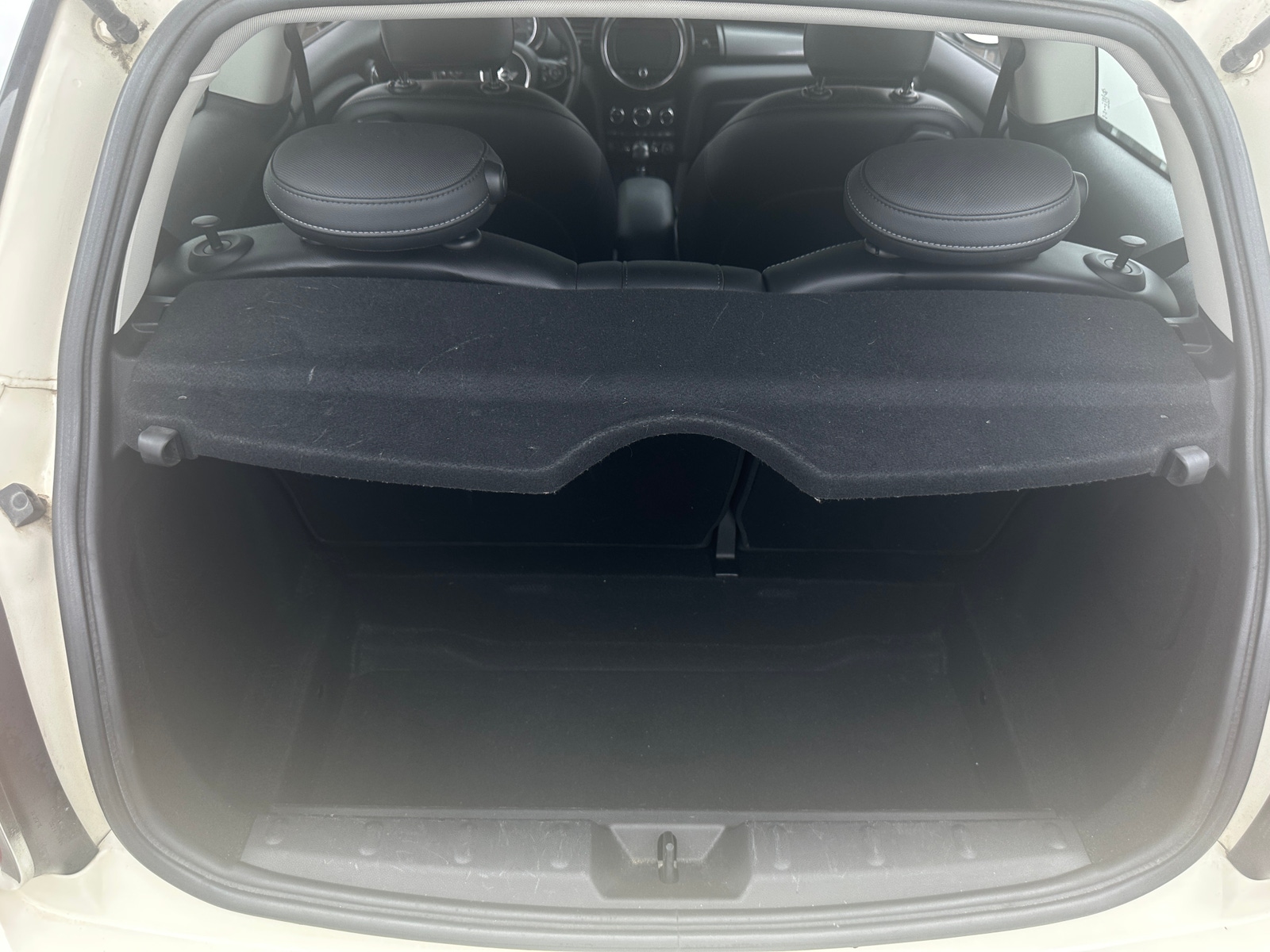 Thumbnail: 2018 MINI Cooper Hardtop - 6